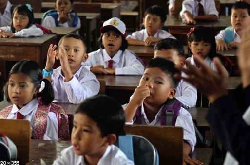 Tembang Pangkur Kalebu Ewone Tembang...